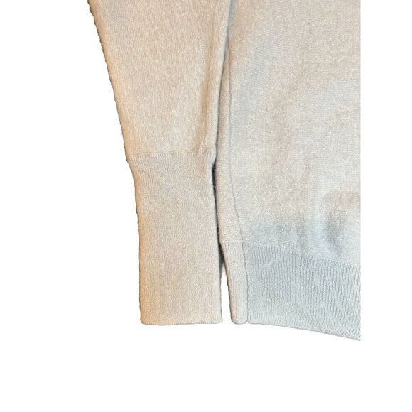 Tahari 100% Cashmere Crew Neck Sweater Women's Size Medium Light Blue Workwear - Picture 6 of 7